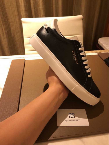 Givenchy Low men_s sports shoes 38-44-cac66d24